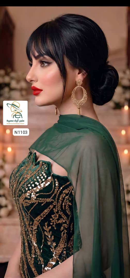 فستان فخامة – خرز كوري على قطيفة لمعة راقية - Image 4