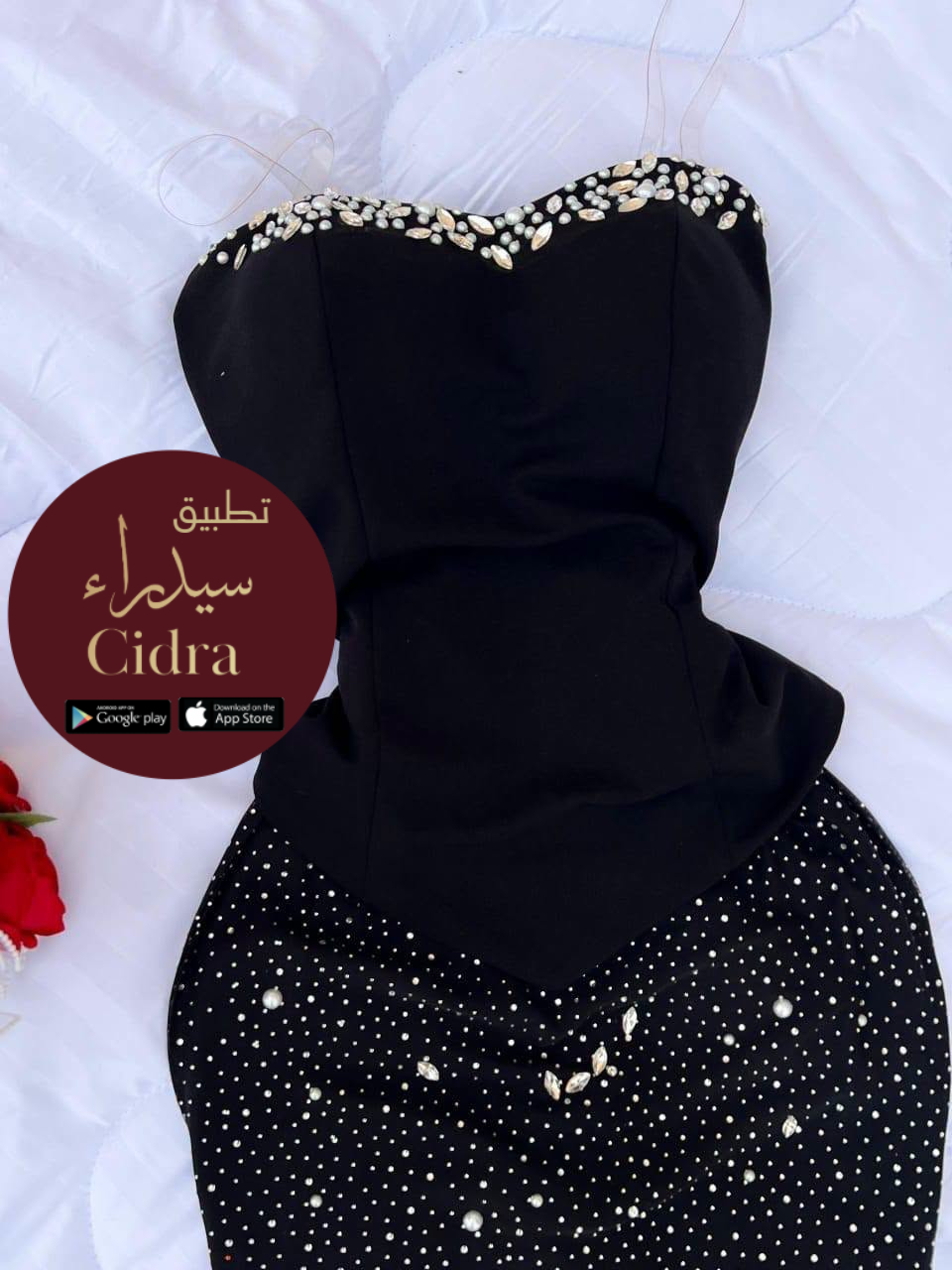 فستان سهرة مرصع بالزركون واللؤلؤ - Image 5